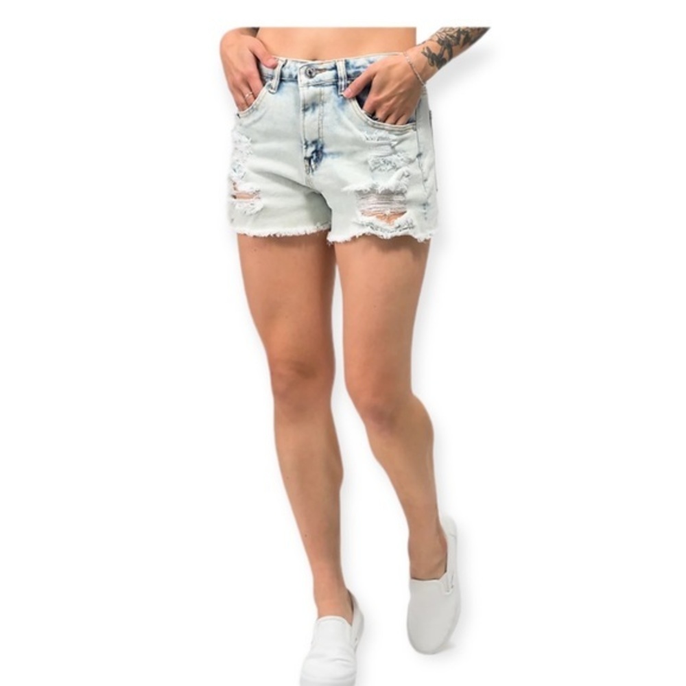 Almost Famous🦎High Rise Shorts🌵